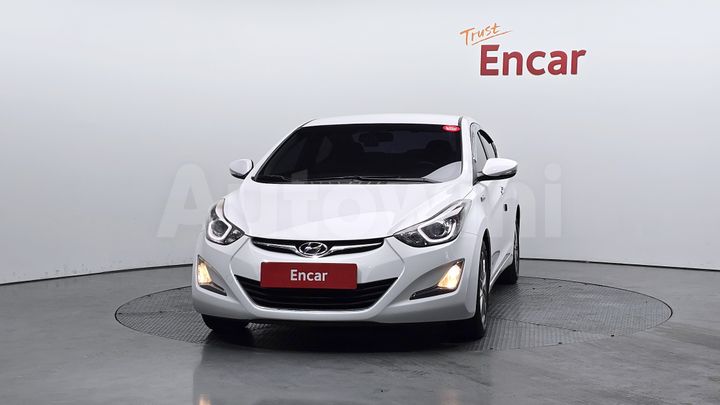 Hyundai Avante 2014 — 3