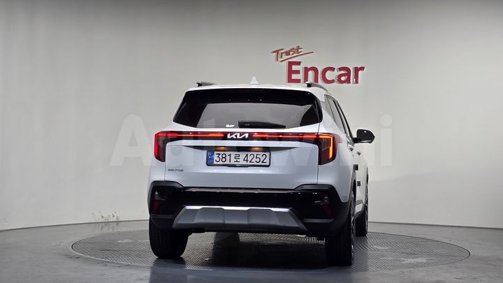 Kia Seltos 2024 — 4