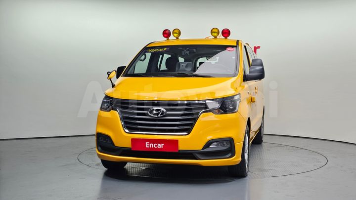 Hyundai Starex 2019 — 3