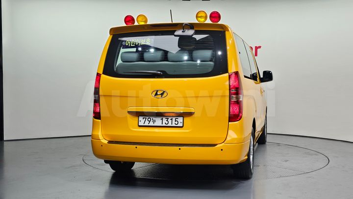 Hyundai Starex 2019 — 4