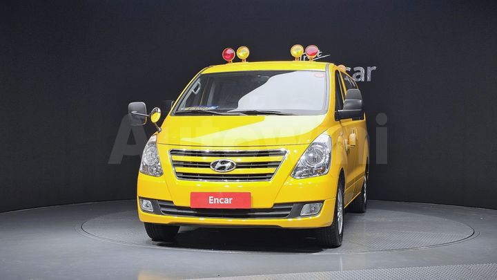 Hyundai Starex 2018 — 3