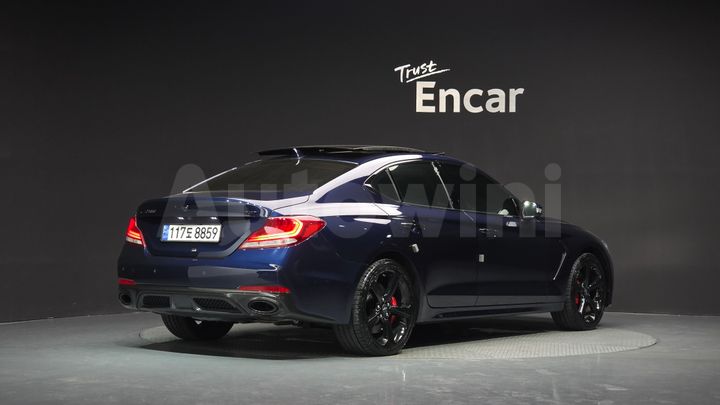 Genesis G70 2019 — 2