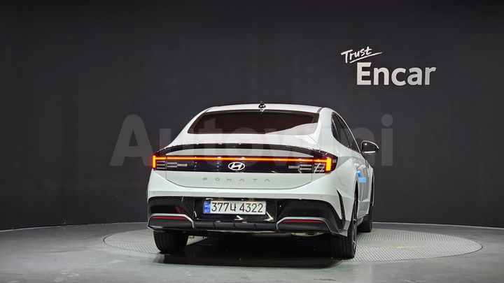 Hyundai Sonata 2024 — 4