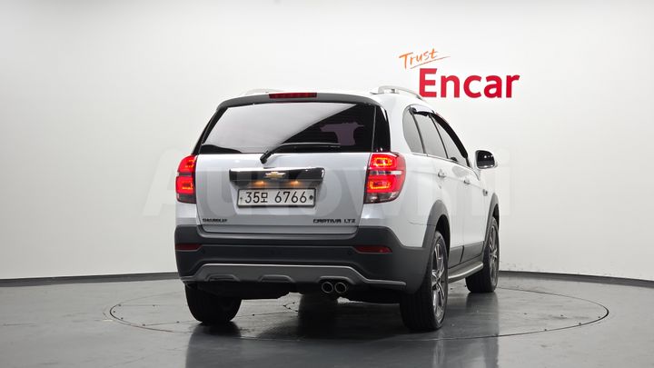 Chevrolet Captiva 2017 — 4