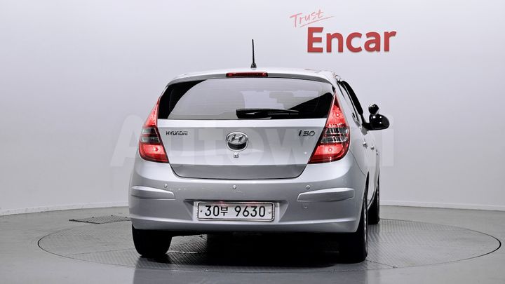 Hyundai i30 2008 — 4