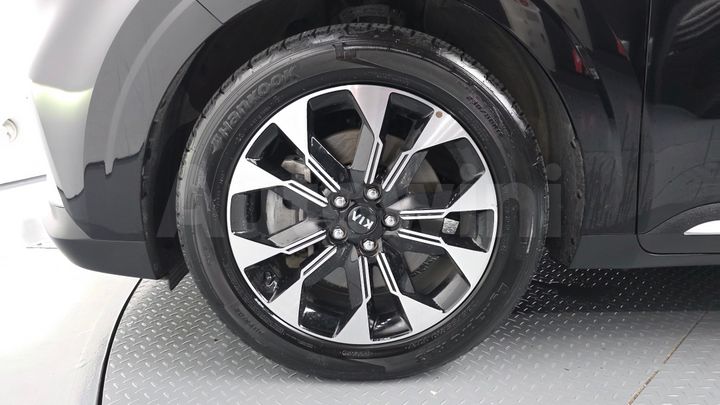 Kia Carnival 2021 — 5