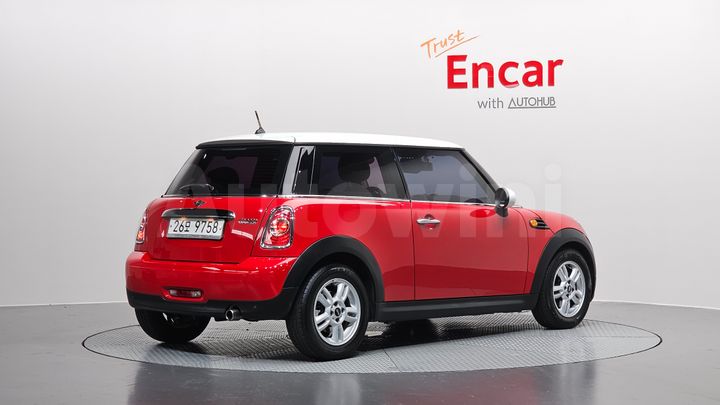 Mini Cooper 2012 — 2