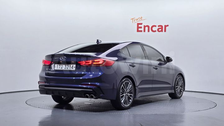 Hyundai Avante 2018 — 2