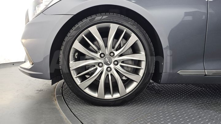 Hyundai Genesis 2016 — 5