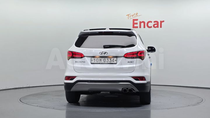 Hyundai SantaFe 2016 — 4