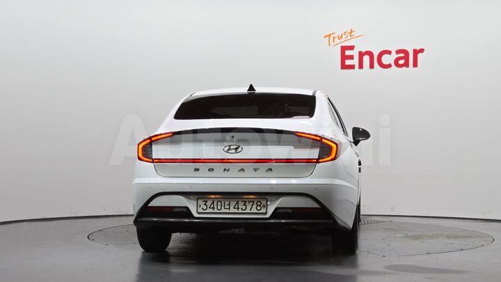Hyundai Sonata 2021 — 4