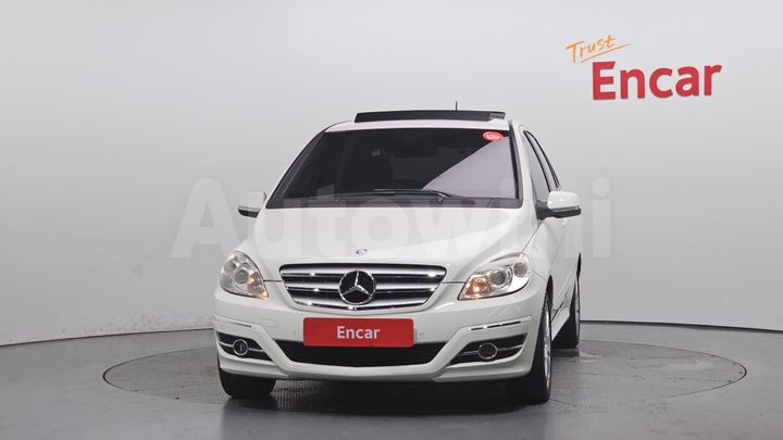 Mercedes-Benz B Class 2011 — 3