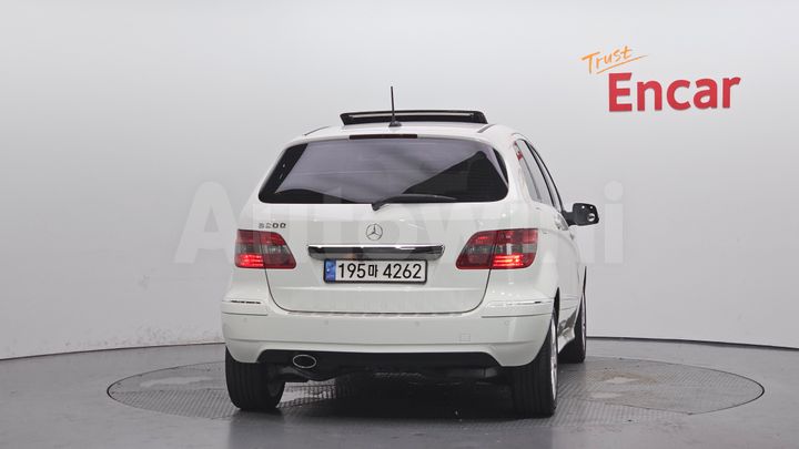 Mercedes-Benz B Class 2011 — 4