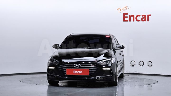 Hyundai Avante 2017 — 3