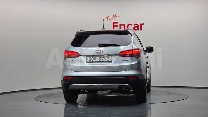 Hyundai SantaFe 2014 — 4