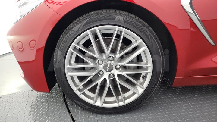 Genesis G70 2020 — 5