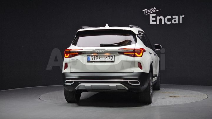Kia Seltos 2023 — 4