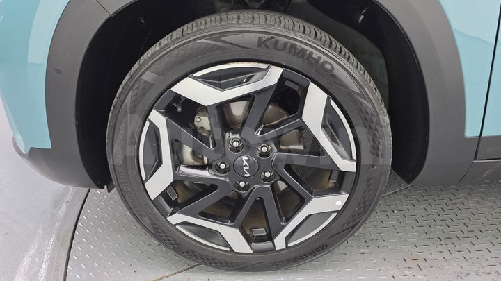 Kia Seltos 2023 — 5