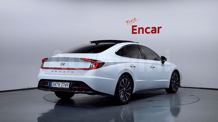 Hyundai Sonata 2022 — 2