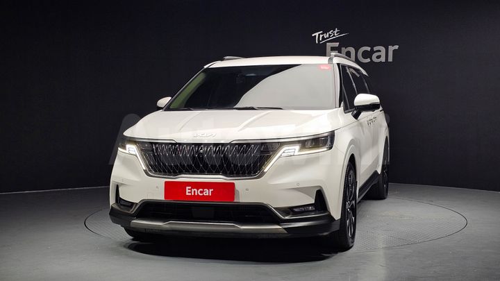 Kia Carnival 2023 — 3