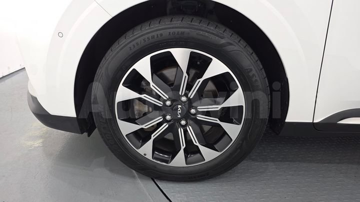 Kia Carnival 2023 — 5