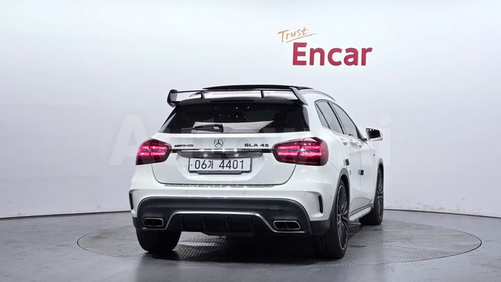 Mercedes-Benz GLA Class 2018 — 4