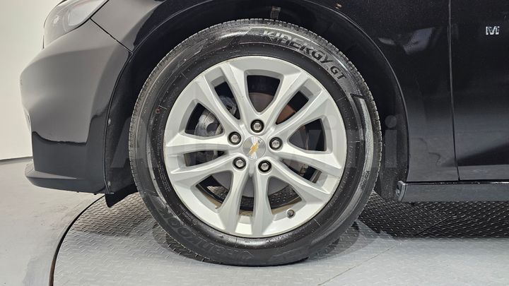 Chevrolet Malibu 2018 — 4