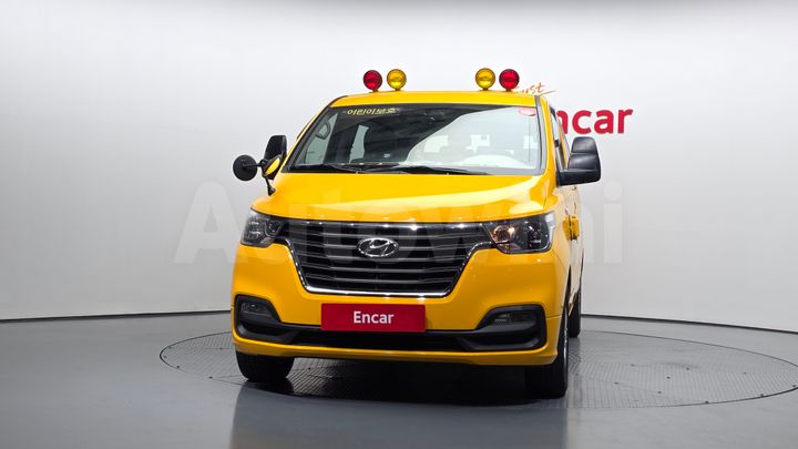 Hyundai Starex 2019 — 3