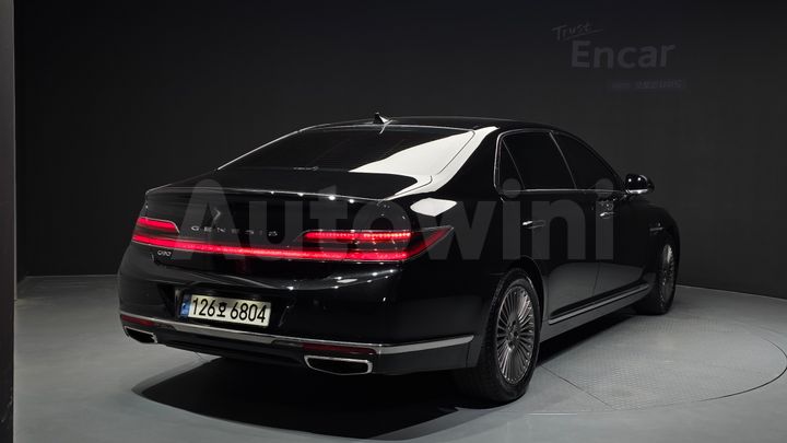 Genesis G90 2021 — 2