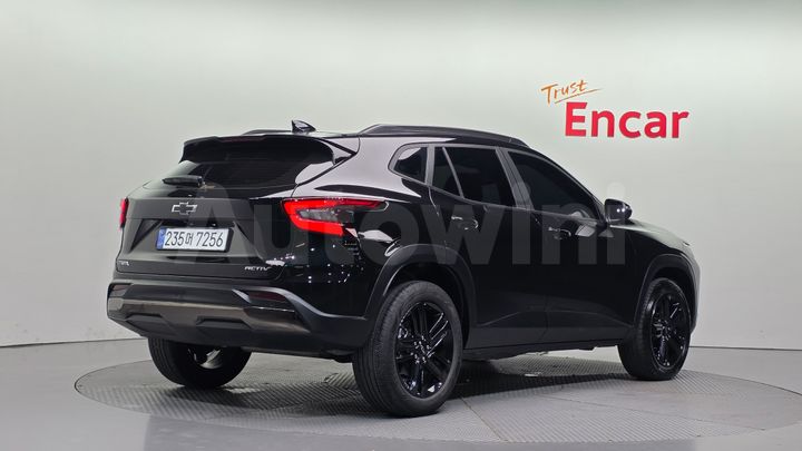 Chevrolet Trax 2024 — 3