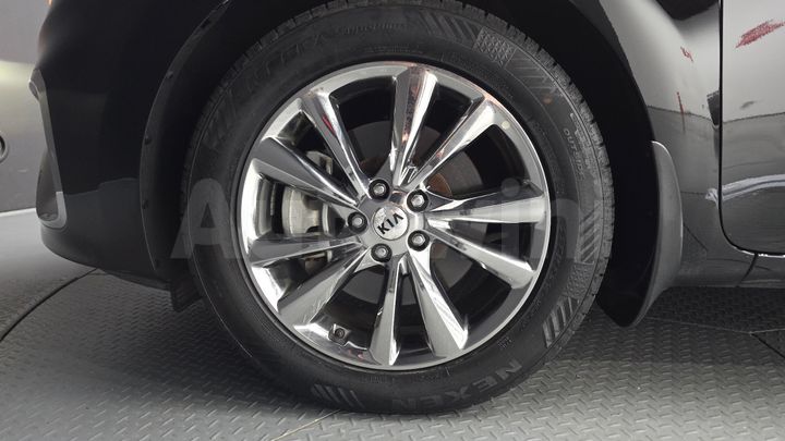 Kia Carnival 2019 — 4