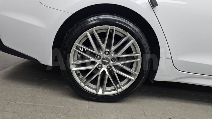 Genesis G70 2019 — 5