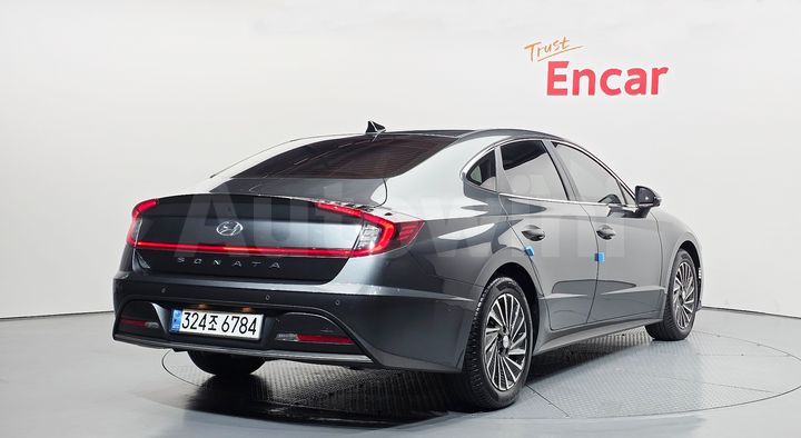 Hyundai Sonata 2023 — 3