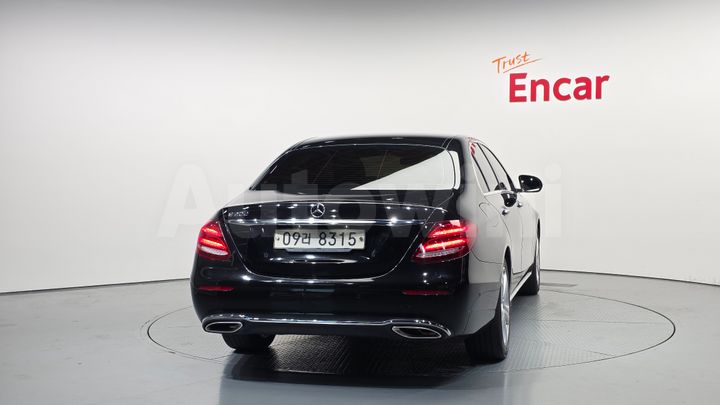 Mercedes-Benz E Class 2018 — 4