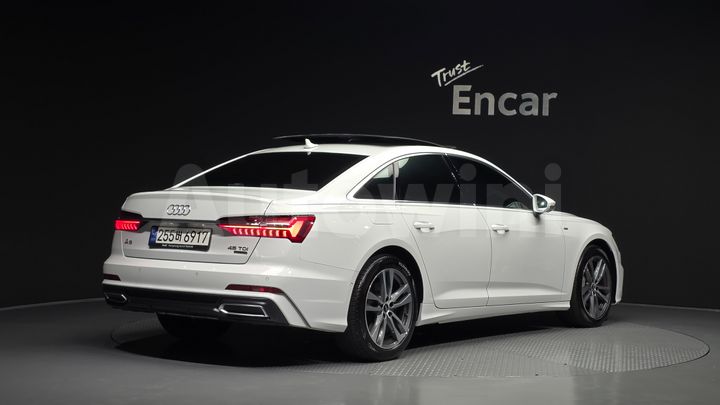 Audi A6 2021 — 2