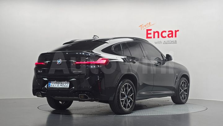 BMW X4 2024 — 2