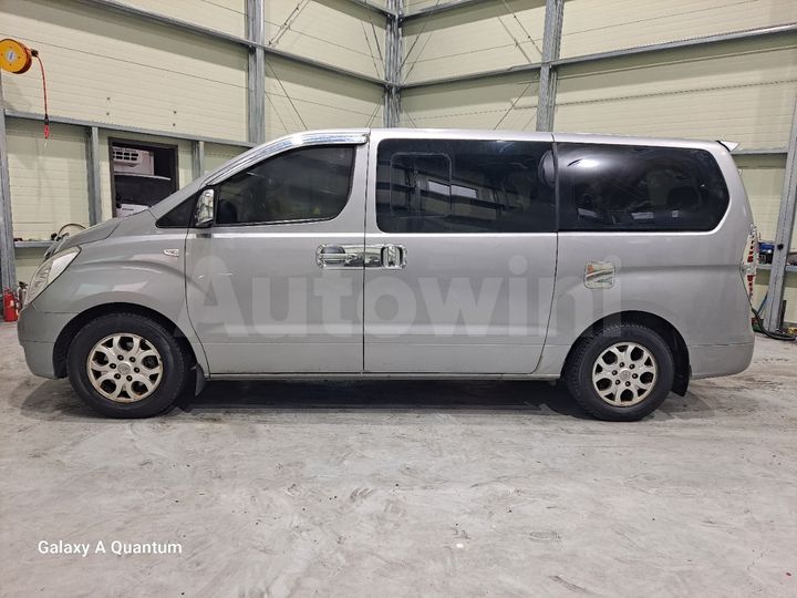 Hyundai Starex 2016 — 4