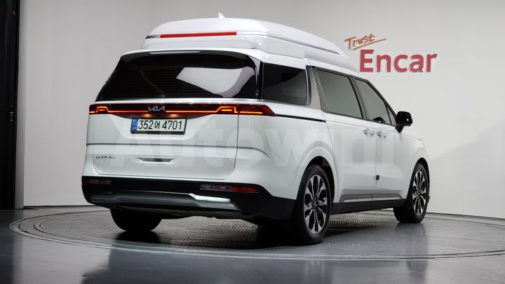 Kia Carnival 2022 — 2