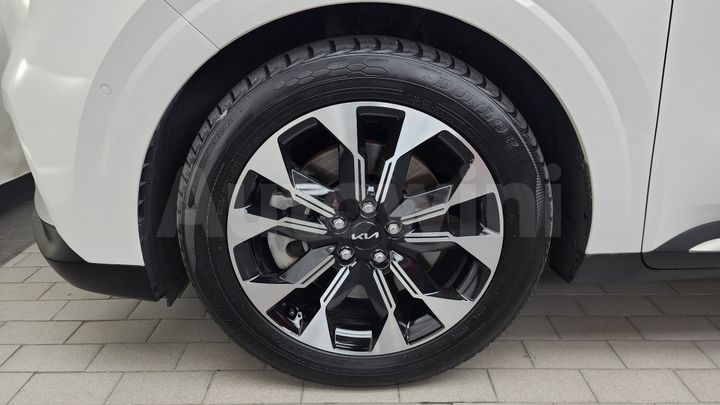 Kia Carnival 2022 — 5