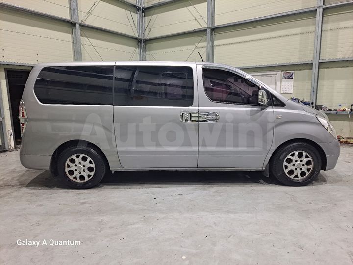Hyundai Starex 2016 — 5