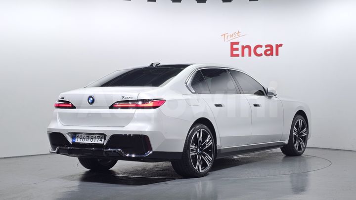 BMW 7 Series 2026 — 2