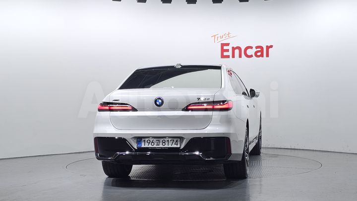 BMW 7 Series 2026 — 4