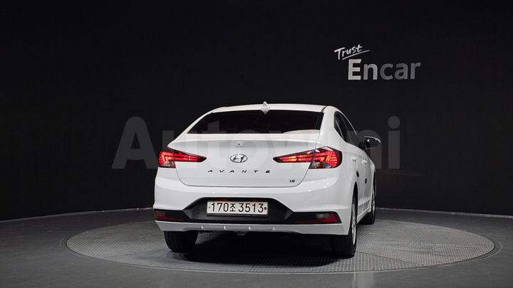 Hyundai Avante 2020 — 4