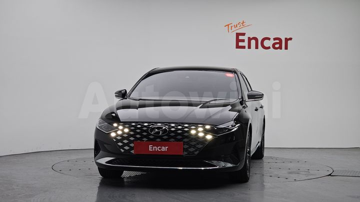 Hyundai Grandeur 2022 — 3