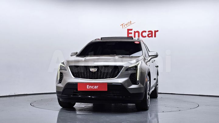 Cadillac XT4 2023 — 3