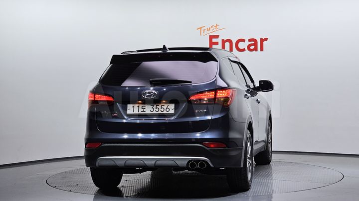Hyundai SantaFe 2015 — 4