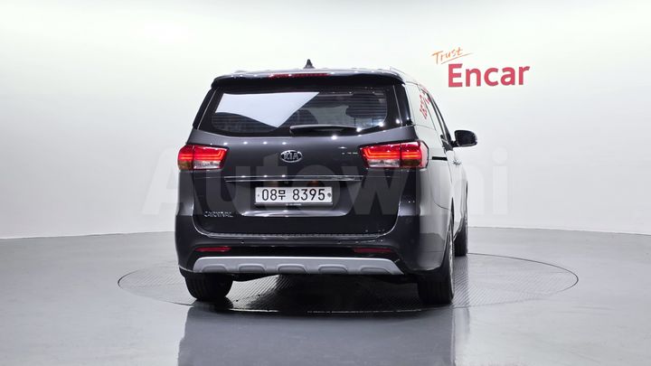 Kia Carnival 2018 — 4