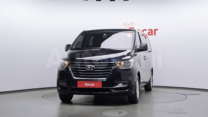 Hyundai Starex 2021 — 3