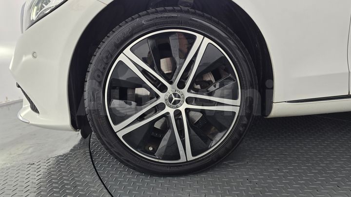 Mercedes-Benz C Class 2019 — 5