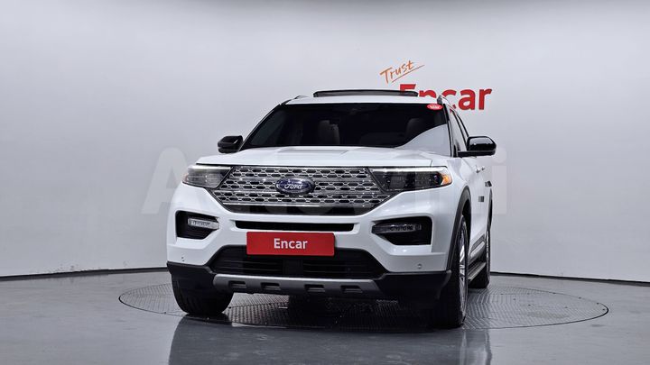 Ford Explorer 2021 — 3